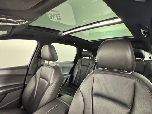 Used 2019 Audi Q7 3.0T Premium Plus w/ Premium Plus Package AWD/4WD image 13