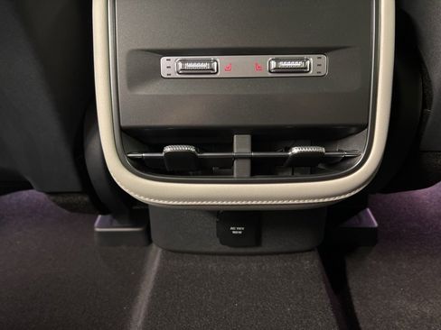 Used 2026 Lincoln Nautilus Premier w/ Equipment Group 102A image 36