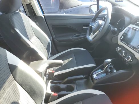 Certified 2021 Nissan Versa SV FWD image 21