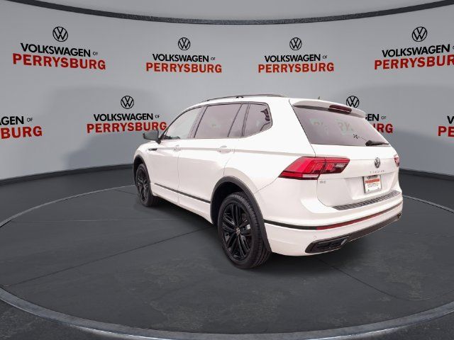 Used 2022 Volkswagen Tiguan SE R-Line AWD/4WD image 6