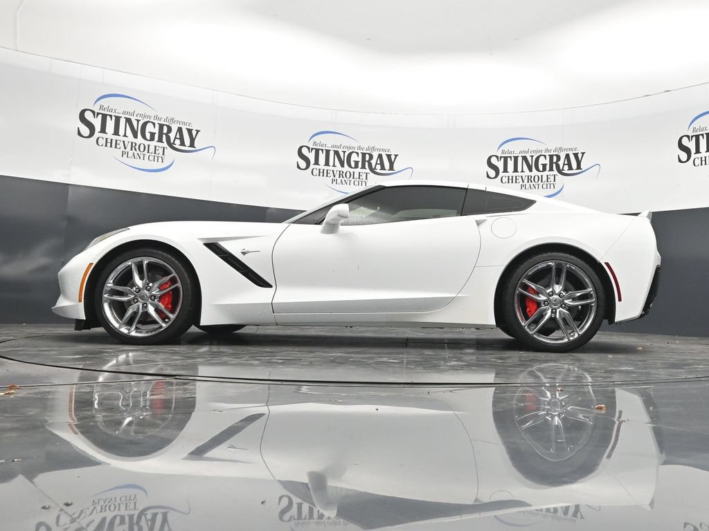 Used 2019 Chevrolet Corvette Stingray Coupe w/ 1LT RWD image 29
