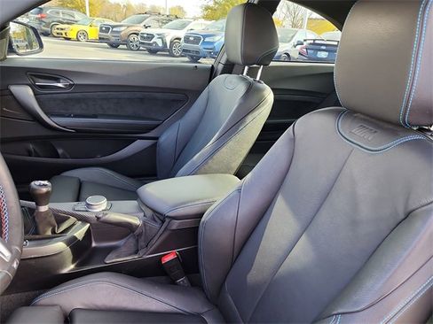 Used 2017 BMW M2 image 12