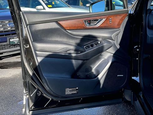Used 2023 Subaru Ascent Touring image 20