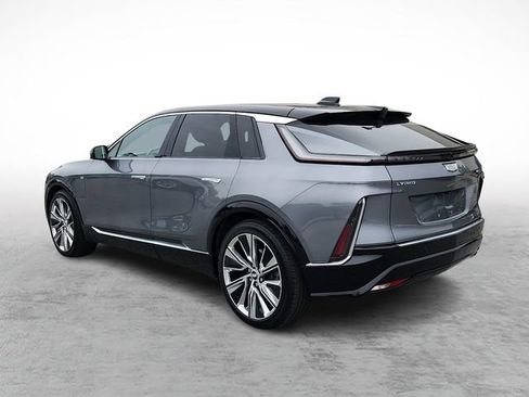 Used 2023 Cadillac Lyriq 2WD image 6