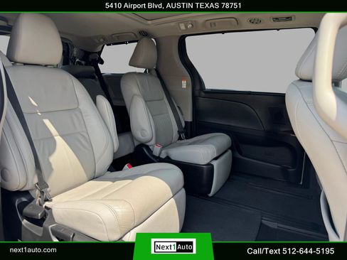 Used 2016 Toyota Sienna Limited Premium FWD image 34