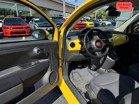 Used 2013 FIAT 500 Pop FWD image 17