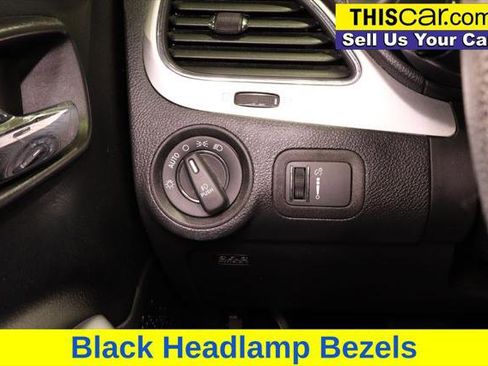 Used 2019 Dodge Journey SE w/ Blacktop Package image 14