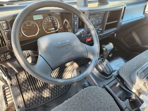 New 2024 Chevrolet Low Cab Forward 5500XD RWD image 28