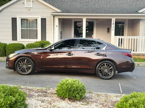 Used 2019 INFINITI Q50 Luxe w/ Essential Package (3.0T Luxe) RWD image 3