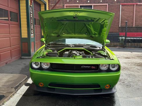 Used 2011 Dodge Challenger R/T RWD image 26