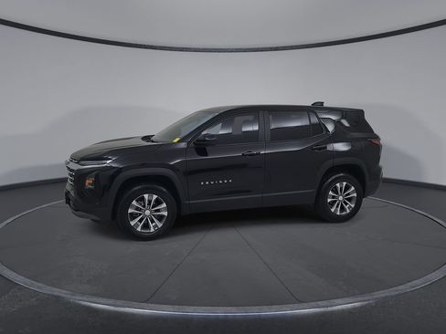 Used 2026 Chevrolet Equinox LT AWD/4WD image 10