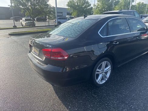 Used 2014 Volkswagen Passat 3.6 SE FWD image 15