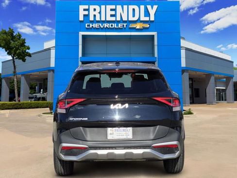 Used 2023 Kia Sportage EX image 6