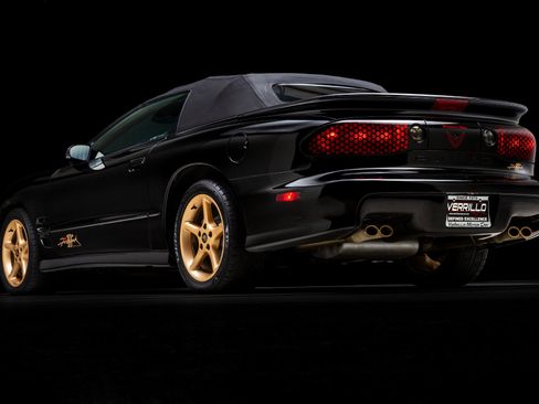 Used 2001 Pontiac Firebird Trans Am w/ SLP Firehawk Pkg RWD image 9