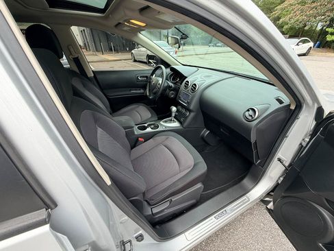 Used 2013 Nissan Rogue SV w/ Premium Pkg FWD image 15