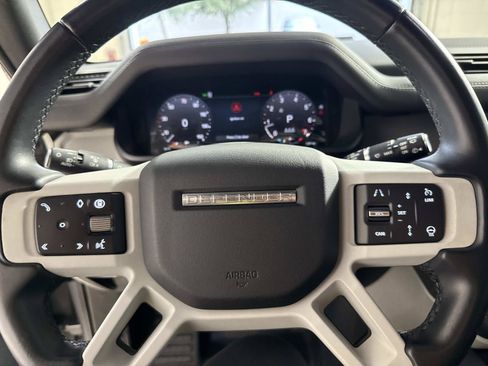 Used 2024 Land Rover Defender 110 S AWD/4WD image 28