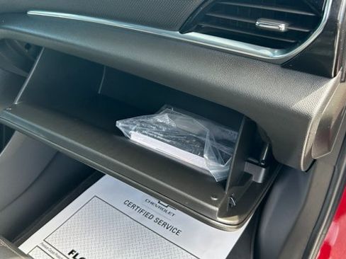 Certified 2023 Chevrolet Traverse RS image 53