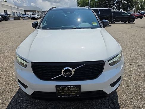 Used 2019 Volvo XC40 T5 R-Design AWD/4WD image 9