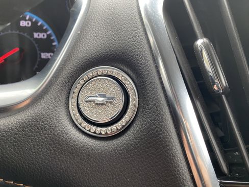 Used 2020 Chevrolet Traverse LS image 27