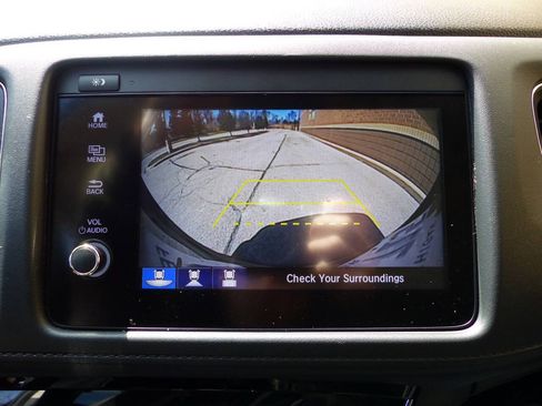 Used 2021 Honda HR-V EX image 32