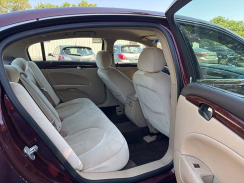 Used 2007 Buick Lucerne CX FWD image 25