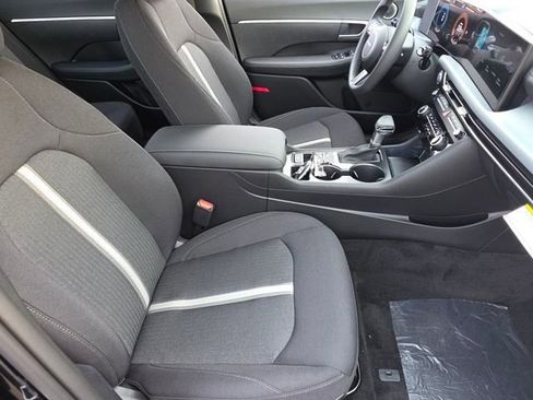 New 2026 Hyundai Sonata SE FWD image 24