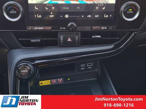 Used 2024 Lexus NX 250 FWD image 21