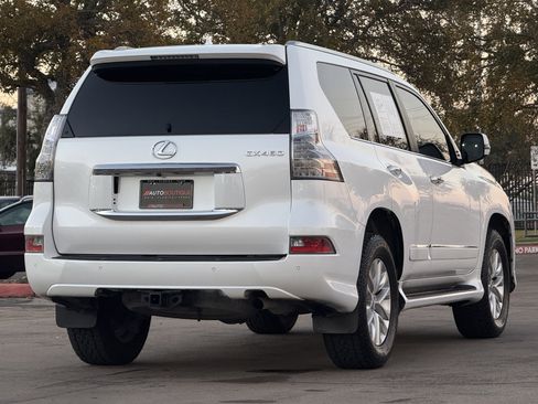 Used 2014 Lexus GX 460 image 9