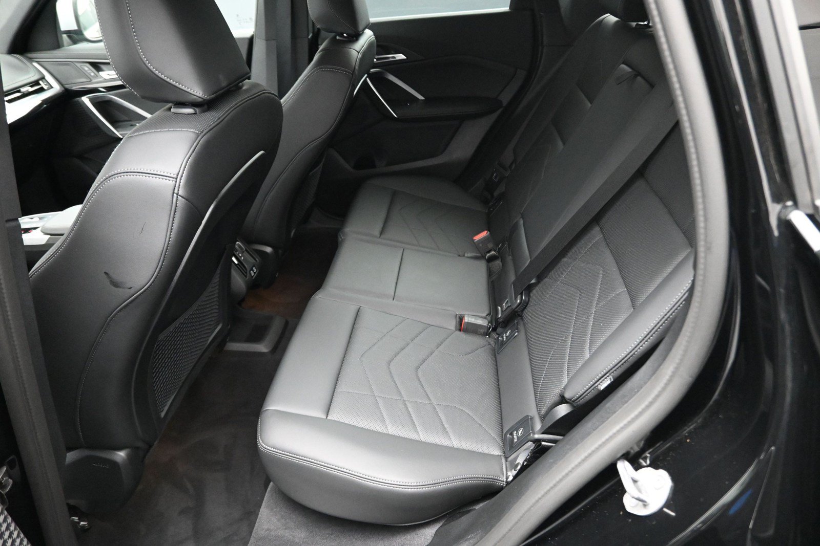 Used 2024 BMW X1 xDrive28i AWD/4WD image 17