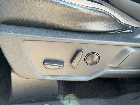 Used 2024 Ford Bronco Wildtrak AWD/4WD image 19