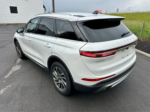 Used 2021 Lincoln Corsair AWD w/ Equipment Group 101A image 7