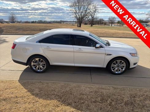 Used 2011 Ford Taurus Limited w/ 303A Rapid Spec Order Code image 2