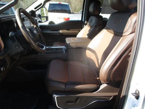 New 2026 Ford F250 King Ranch w/ Chrome Package image 9