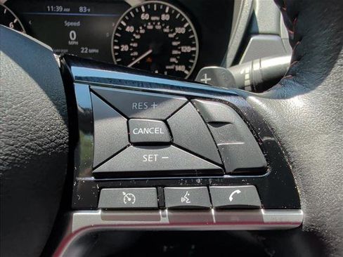 Used 2024 Nissan Altima 2.5 SR FWD image 13