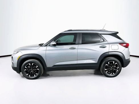 Used 2023 Chevrolet TrailBlazer LT w/ Convenience Package AWD/4WD image 3