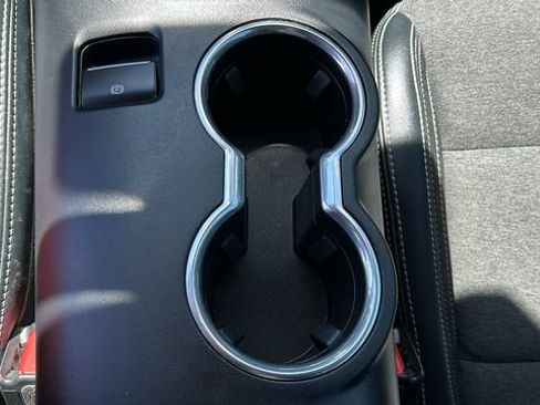 Certified 2024 Ford Mustang Coupe RWD image 20