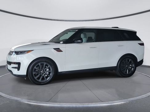 Used 2024 Land Rover Range Rover Sport SE AWD/4WD image 5