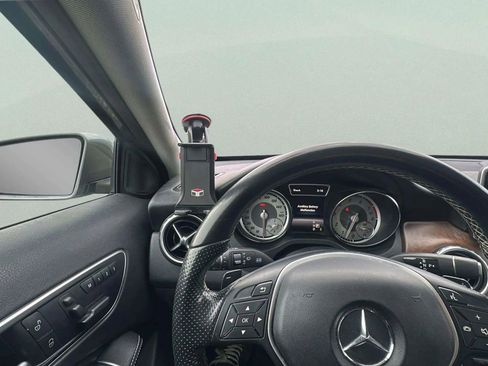 Used 2015 Mercedes-Benz GLA 250 image 22