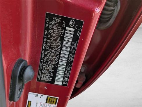 Used 2015 Toyota Prius Two image 15