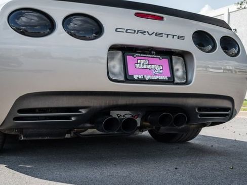 Used 1998 Chevrolet Corvette Convertible w/ Memory Pkg image 6