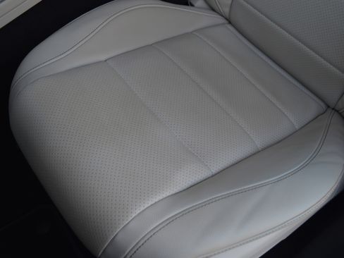 Used 2023 Mercedes-Benz GLS 450 450 image 27