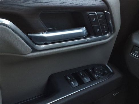 New 2026 GMC Sierra 1500 SLT w/ SLT Premium Plus Package image 16