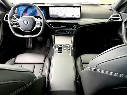 Certified 2025 BMW 230i Coupe RWD image 25