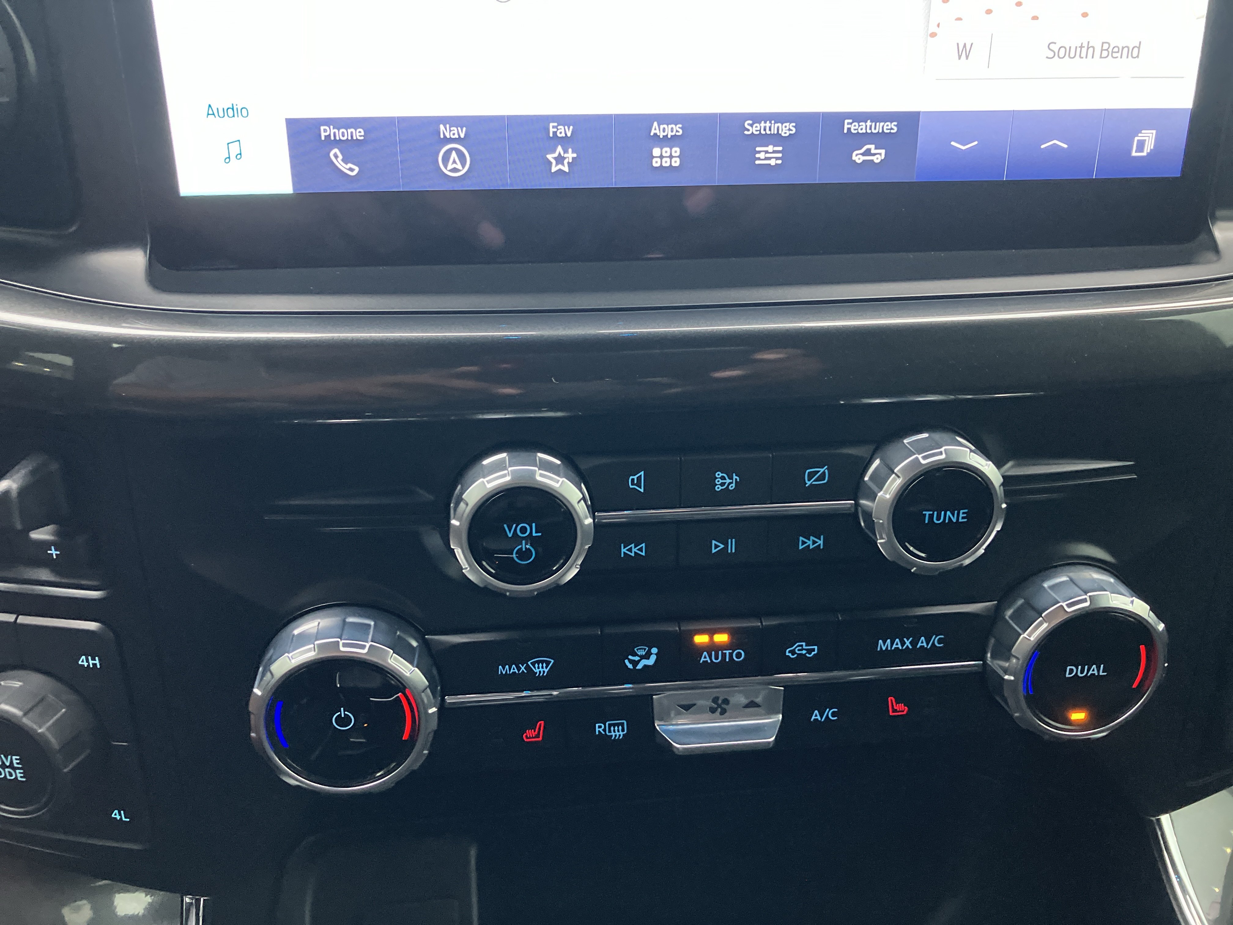 Certified 2023 Ford F150 XLT w/ Equipment Group 302A High AWD/4WD image 28