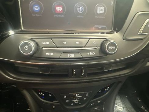 Used 2017 Buick Envision Essence AWD/4WD image 28