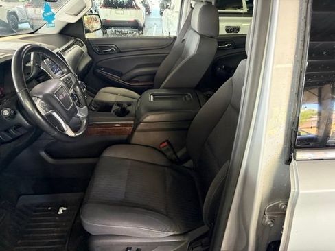 Used 2016 GMC Yukon SLE w/ HD Trailering Package AWD/4WD image 18