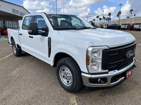 New 2026 Ford F350 XL w/ XL Chrome Package image 1