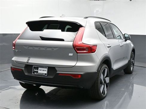 New 2024 Volvo XC40 Recharge Plus w/ Protection Package Premier image 7