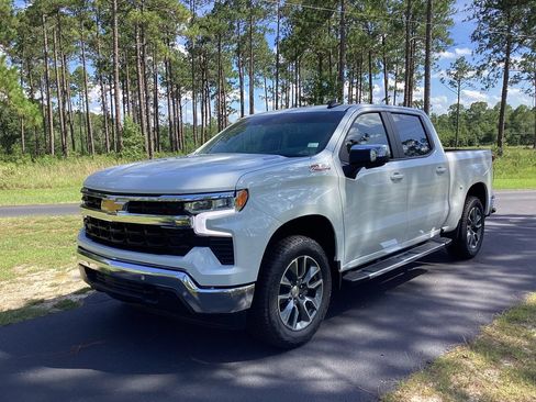 New 2026 Chevrolet Silverado 1500 LT AWD/4WD image 1