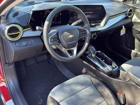 New 2026 Chevrolet Trax LT w/ LT Convenience Package image 10